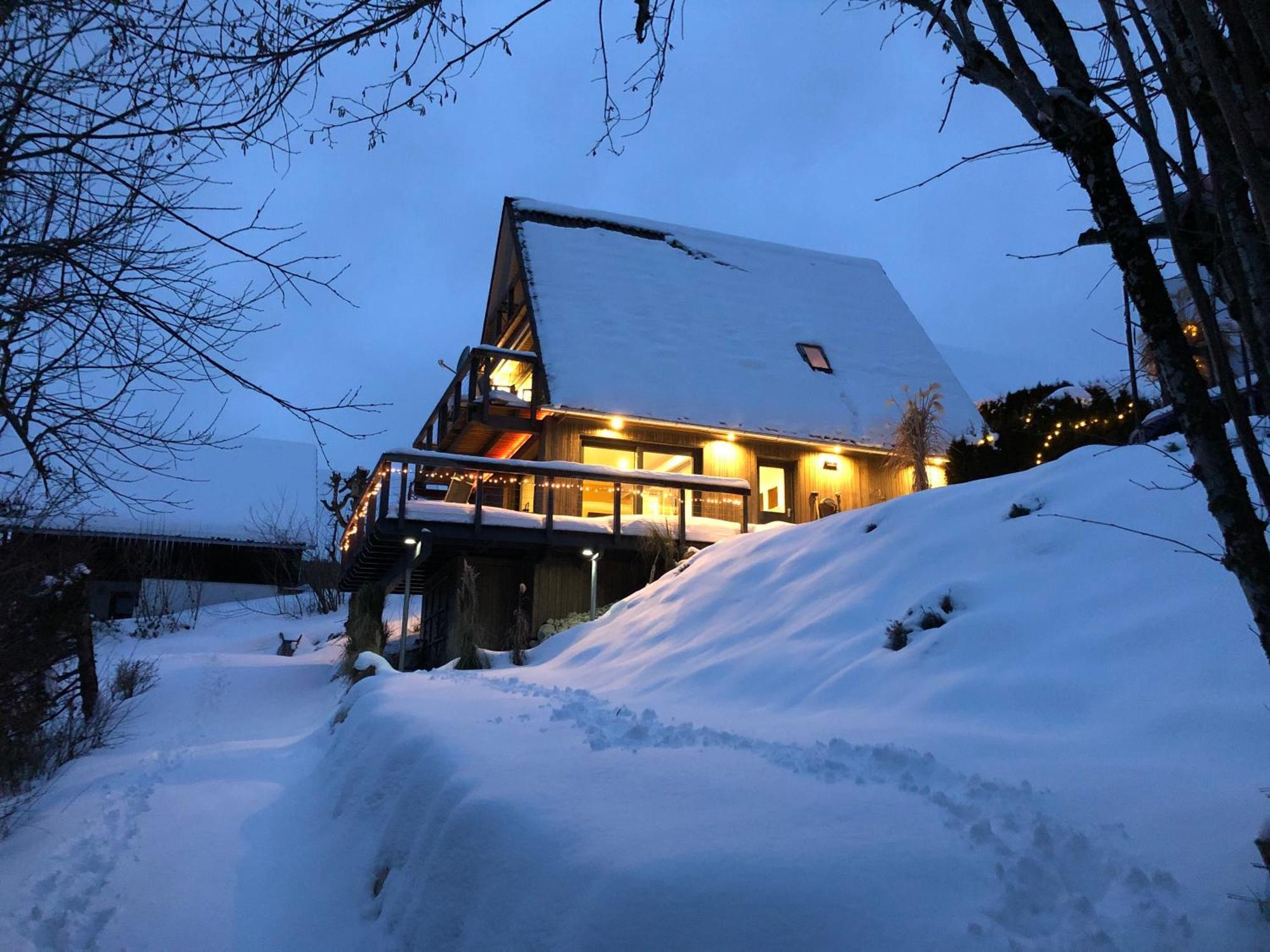Haus Mit Bergblick Vila Siegsdorf Exterior foto